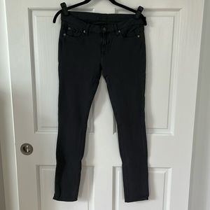 GUC: 7 for all mankind gwenevere gray skinny leggings. Size 28. Mid rise.